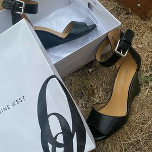 Nine west Wedge heel with strap
